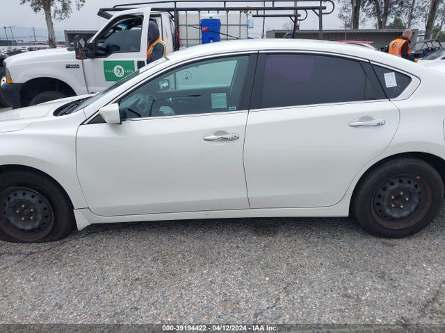 Nissan Altima 2.5 S 2015 1N4AL3AP5FC431522 Image 14