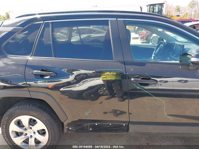 Toyota RAV4 LE 2021 2T3G1RFVXMW144191 Image 13