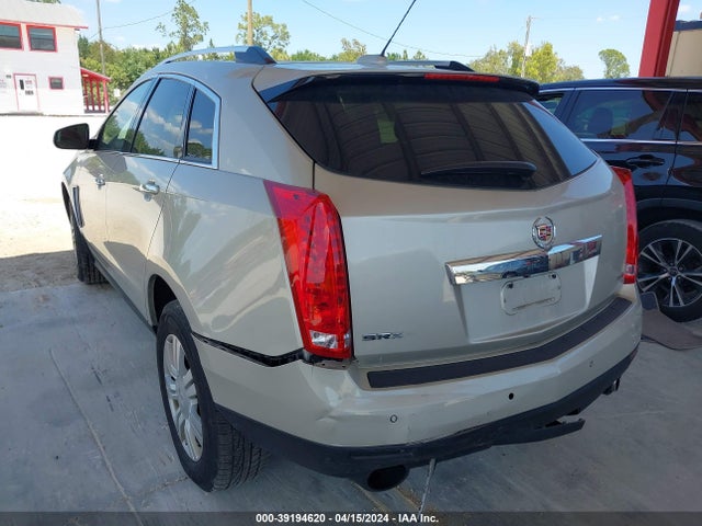 3GYFNEE31FS623893 Cadillac Srx Luxury Collection