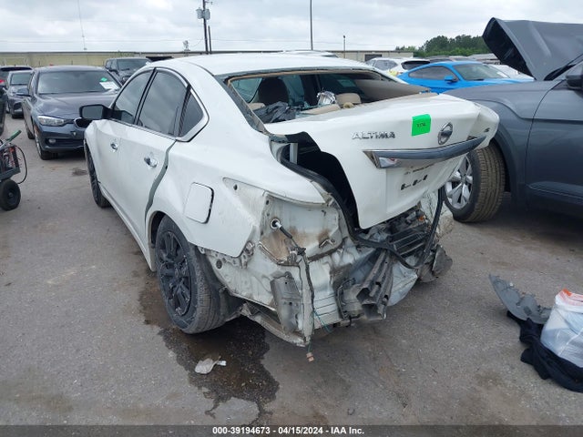 Nissan Altima 2.5 S 2015 1N4AL3AP3FN884834 Image 3