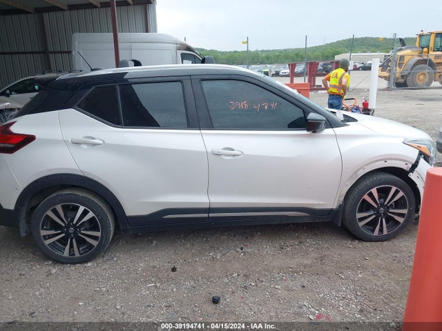 Nissan KICKS SR 2019 3N1CP5CU6KL477822 Image 14