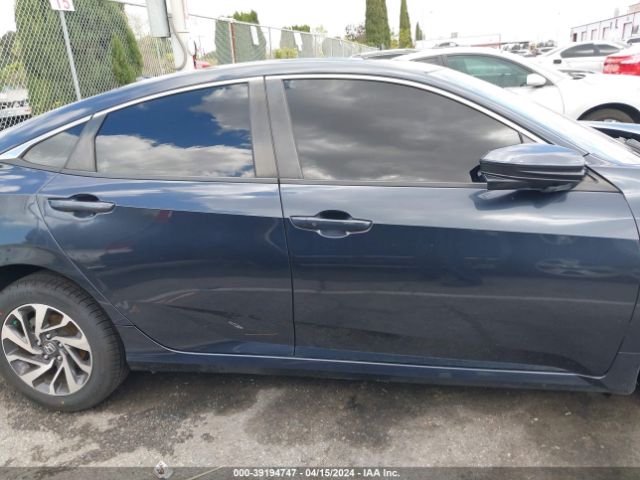2HGFC2F70JH610576 Honda CIVIC EX