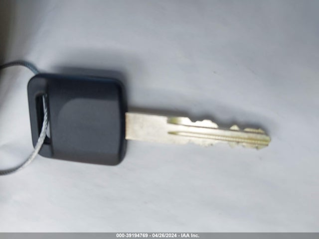 Nissan ROGUE S 2015 5N1AT2MT3FC786245 Image 11