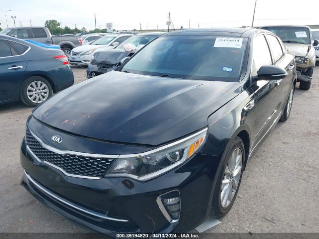 5XXGT4L33JG243711 KIA Optima S