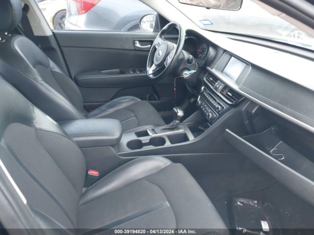 5XXGT4L33JG243711 KIA Optima S