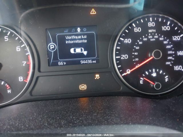 5XXGT4L33JG243711 KIA Optima S