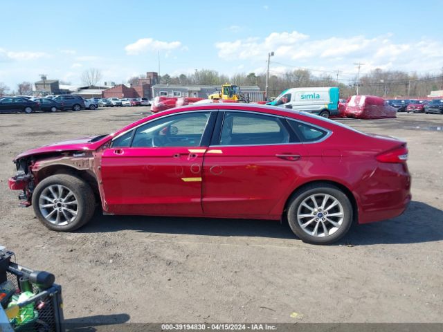 3FA6P0HD7HR136611 Ford FUSION SE