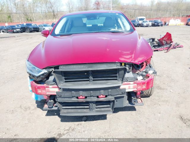 3FA6P0HD7HR136611 Ford FUSION SE