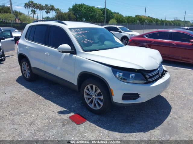 Auction sale of the 2017 Volkswagen Tiguan 2.0t/2.0t S, vin: WVGAV7AXXHK043945, lot number: 39194847