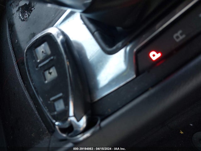 Chevrolet EQUINOX LT 2018 3GNAXJEV1JS573212 Image 11