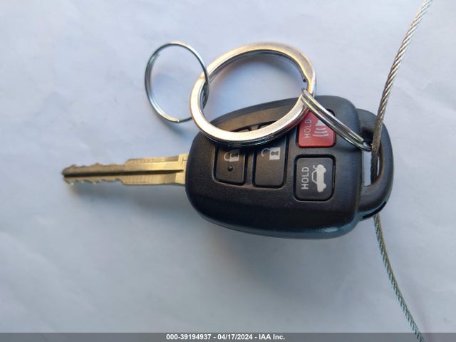 Toyota COROLLA LE 2019 5YFBURHE7KP923537 Image 11
