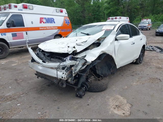 Nissan Altima 2.5 S 2015 1N4AL3AP9FN370633 Image 6