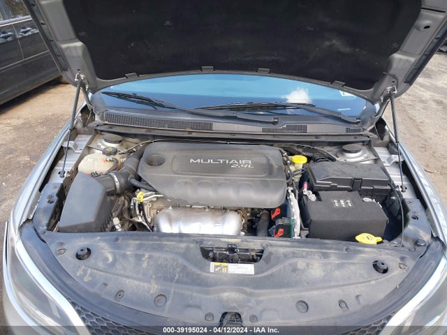 Chrysler 200 Limited 2015 1C3CCCAB5FN680869 Image 10