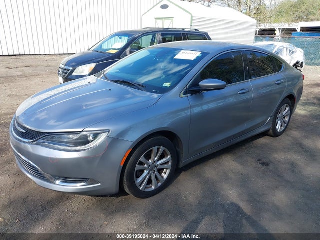 Chrysler 200 Limited 2015 1C3CCCAB5FN680869 Image 2