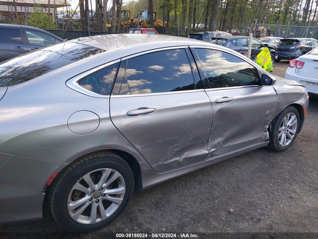 Chrysler 200 Limited 2015 1C3CCCAB5FN680869 Image 6