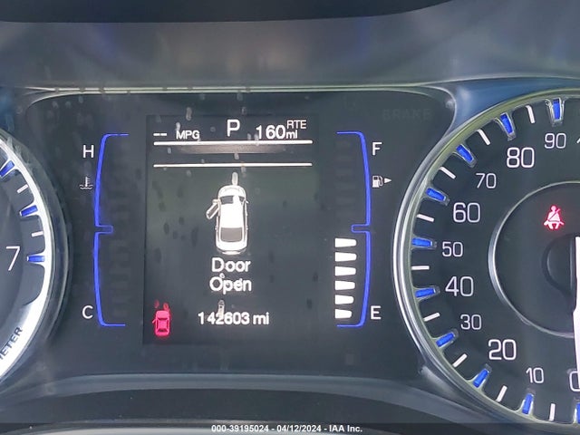 Chrysler 200 Limited 2015 1C3CCCAB5FN680869 Image 7