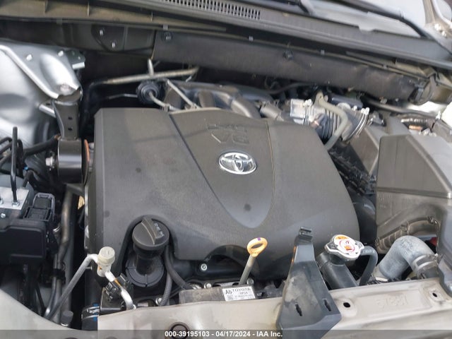 Toyota Highlander Limited Platinum 2019 5TDDZRFH6KS965633 Image 10