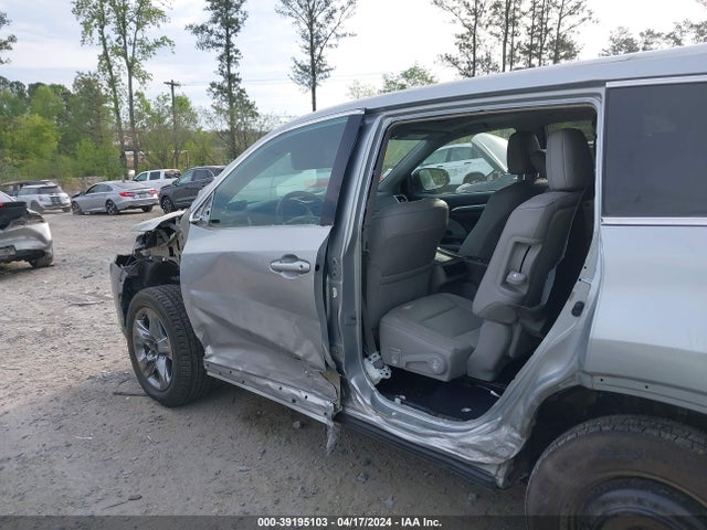 Toyota Highlander Limited Platinum 2019 5TDDZRFH6KS965633 Image 6
