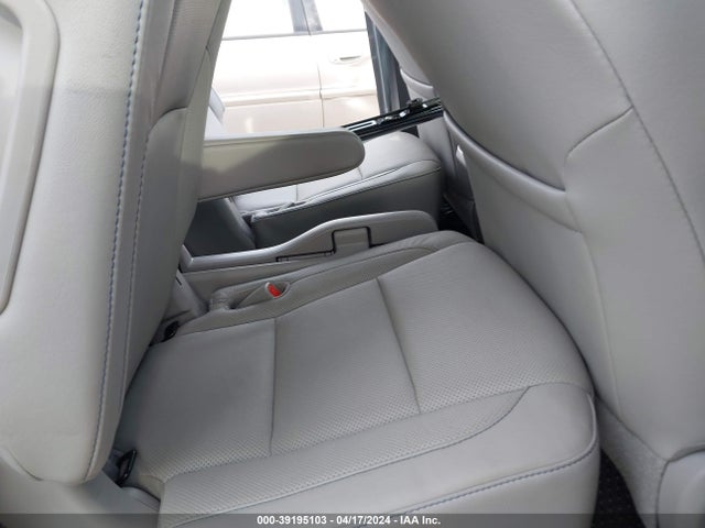 Toyota Highlander Limited Platinum 2019 5TDDZRFH6KS965633 Image 8