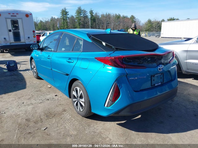 Toyota Prius Prime Premium 2018 JTDKARFP8J3087905 Image 3