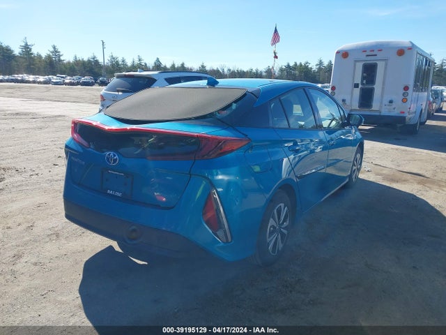 Toyota Prius Prime Premium 2018 JTDKARFP8J3087905 Image 4