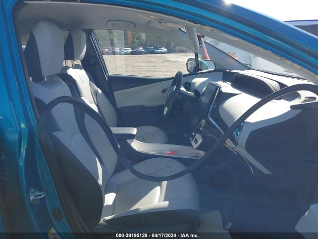 Toyota Prius Prime Premium 2018 JTDKARFP8J3087905 Image 5
