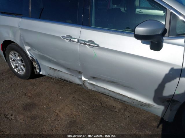 2C4RC1CG9PR520730 Chrysler Voyager Lx