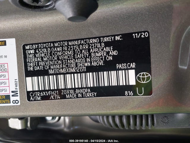 Toyota C-HR LE 2021 NMTKHMBX0MR121311 Image 9