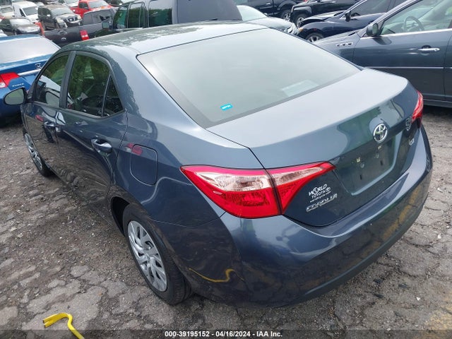 Toyota COROLLA LE 2017 2T1BURHEXHC881891 Image 3
