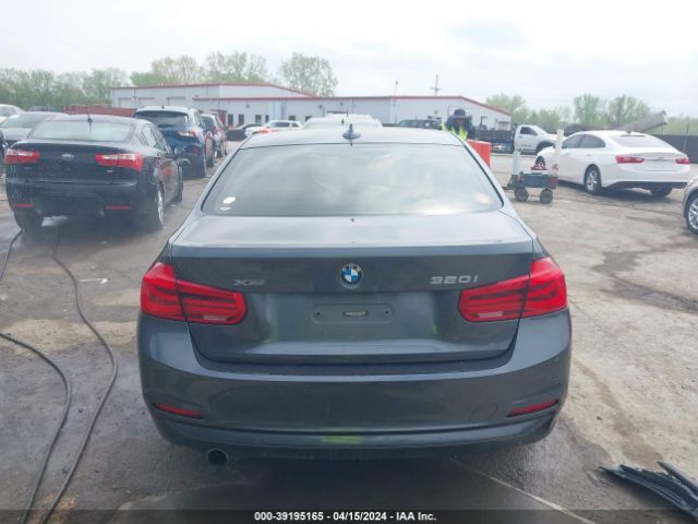 WBA8A3C57GK689958 BMW 320i Xdrive