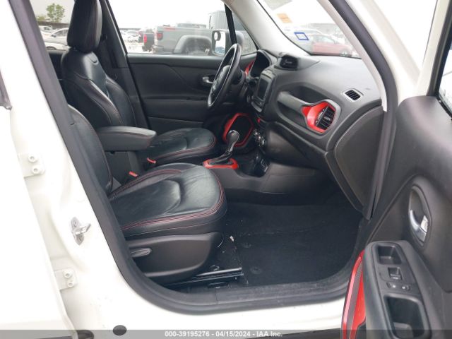 ZACCJBCT0GPE12208 Jeep Renegade Trailhawk