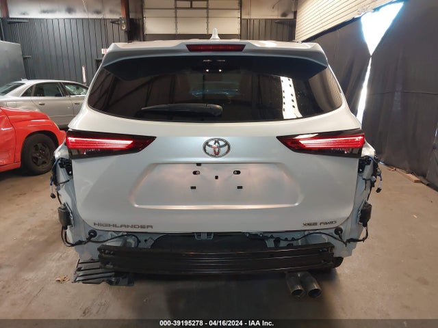 Toyota Highlander Xse 2023 5TDKDRBH9PS021411 Image 17