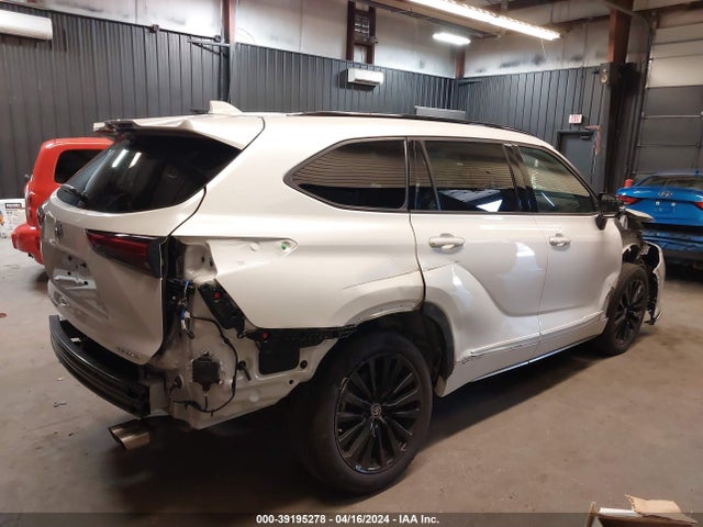 Toyota Highlander Xse 2023 5TDKDRBH9PS021411 Image 6