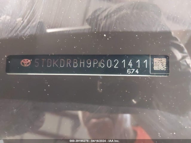 Toyota Highlander Xse 2023 5TDKDRBH9PS021411 Image 9