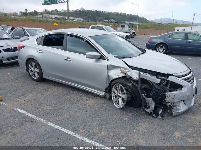 2015 1N4AL3AP8FC438819 main image
