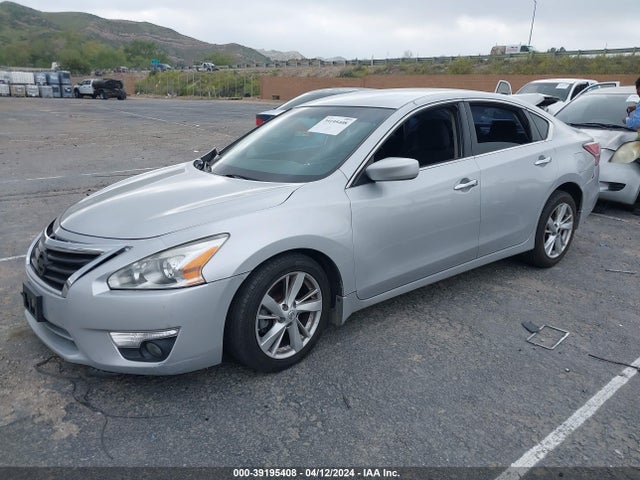Nissan Altima 2.5 Sv 2015 1N4AL3AP8FC438819 Image 2