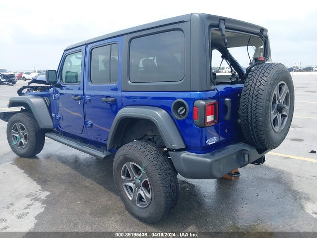 1C4HJXDG7JW221495 Jeep Wrangler Unlimited Sport S 4x4
