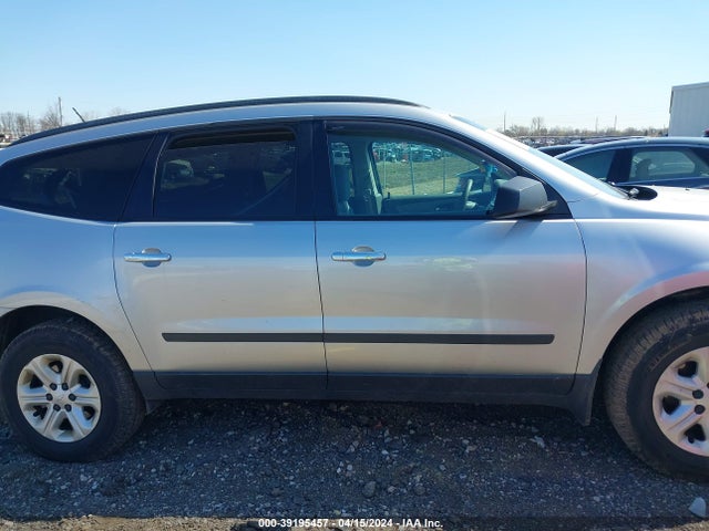 Chevrolet Traverse Ls 2014 1GNKRFKD1EJ267934 Image 17