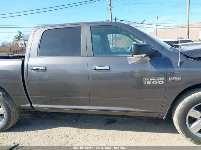 RAM 1500 Big Horn  4x4 5'7 Box 2018 3C6RR7LT2JG234818 Image 13