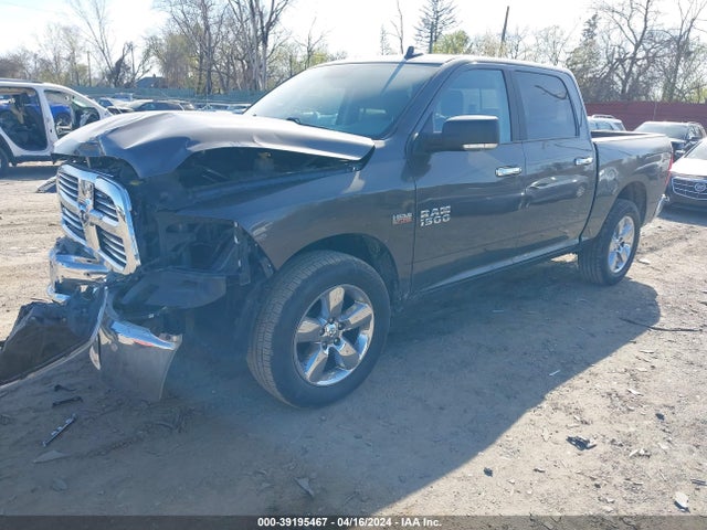 RAM 1500 Big Horn  4x4 5'7 Box 2018 3C6RR7LT2JG234818 Image 2