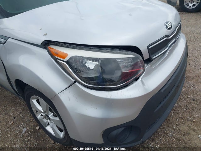 KIA Soul 2017 KNDJN2A28H7442402 Image 18
