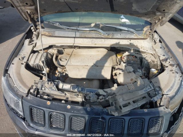 3C4NJCBB8KT726956 Jeep Compass Altitude Fwd