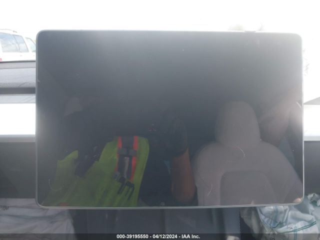 2023 TESLA MODEL Y 7SAYGDEF8PF660515 Photo 6
