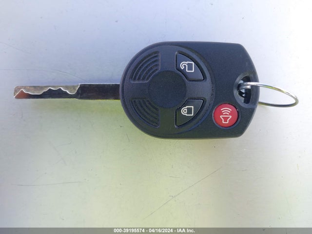 Ford ESCAPE SE 2017 1FMCU9G99HUE79061 Image 11