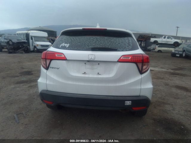 3CZRU5H33JM716925 Honda HR-V LX