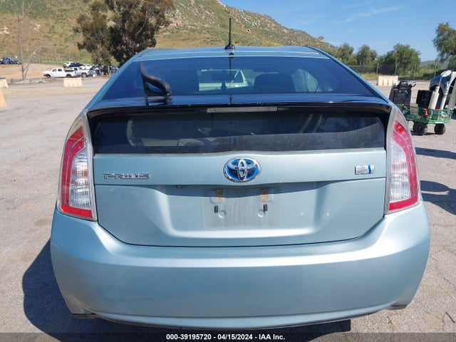 Toyota Prius Three 2015 JTDKN3DU9F1906871 Image 15