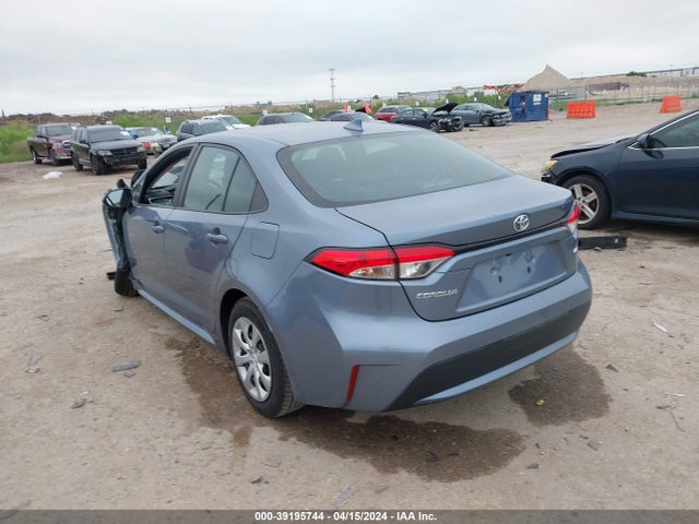 Toyota COROLLA LE 2021 5YFEPMAE9MP244731 Image 3