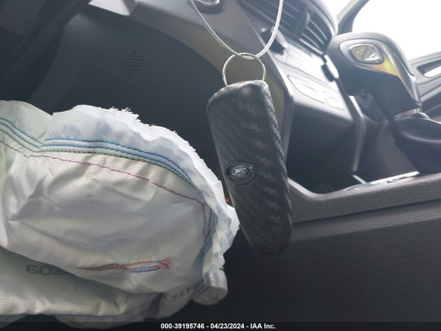 Ford ESCAPE SE 2019 1FMCU0GD8KUC27552 Image 11