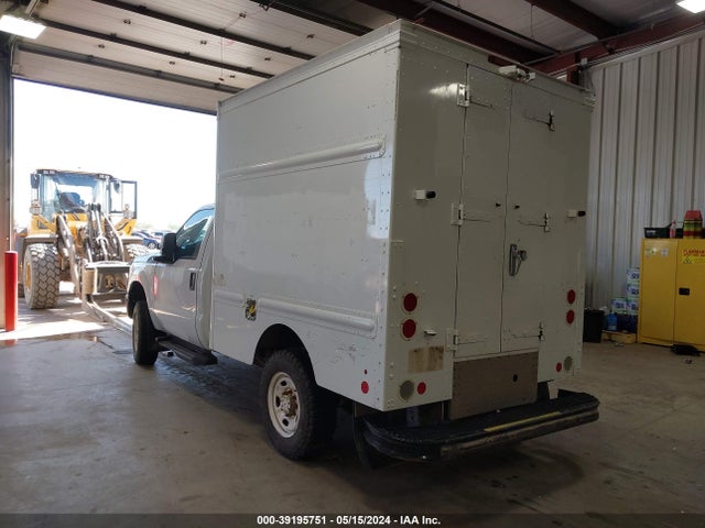 Ford F-250 Xl 2016 1FDBF2B62GED17629 Image 3