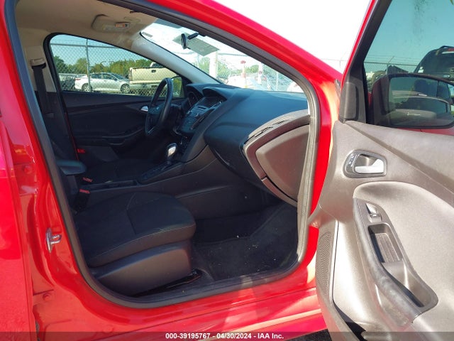 Ford FOCUS SE 2015 1FADP3F28FL254480 Image 5